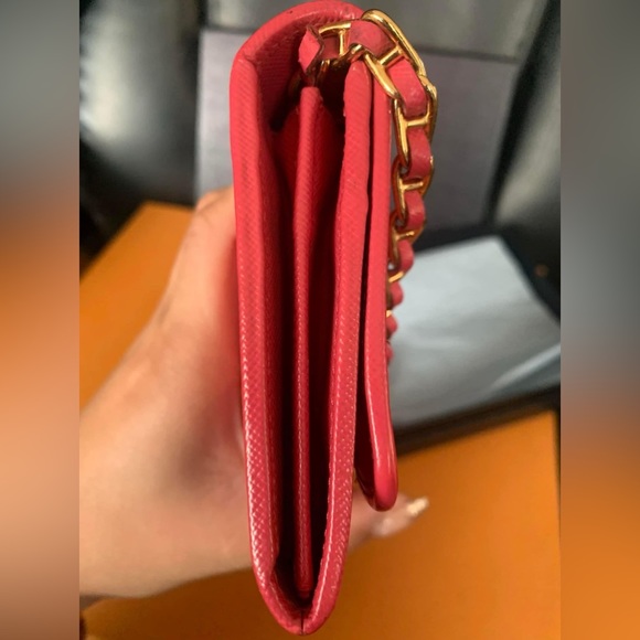 Sold🎀🎀PRADA Peonia Pink Saffiano Metal Wallet on Chain - Picture 11 of 16